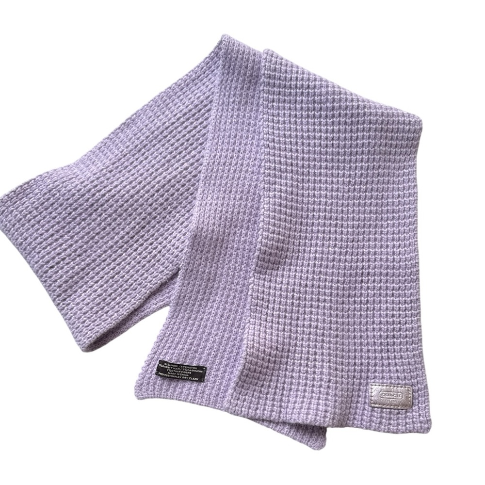 Coach Lilac Knit Winter Scarf Wool/Rayon/Cashmere blend 60”x7”